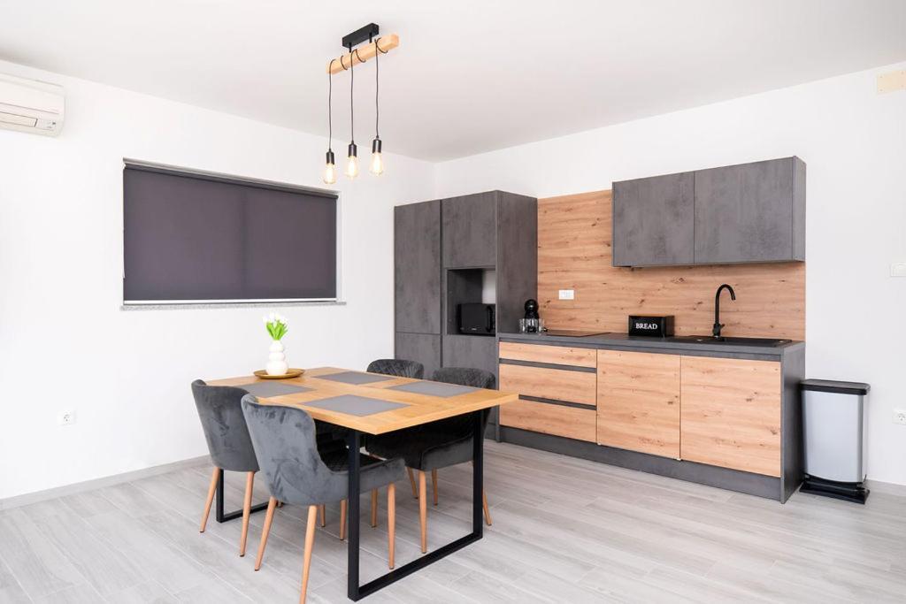 Apartments Grubisic - Sibenik - Parking Included Экстерьер фото